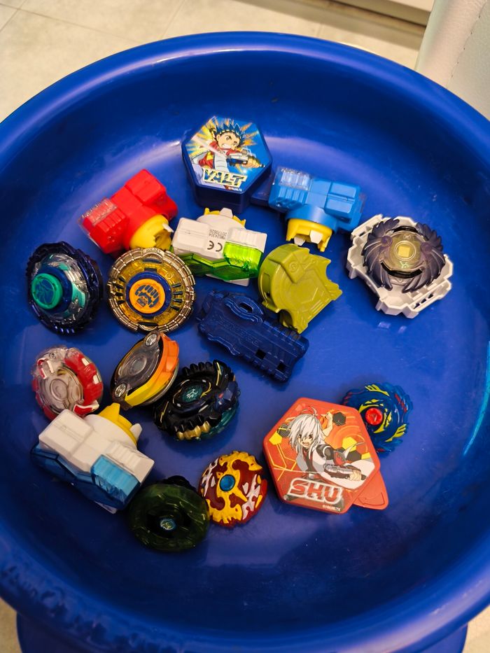 Toupie Beyblade - photo numéro 2