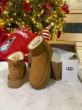 Ugg Classic ultra mini plateforme