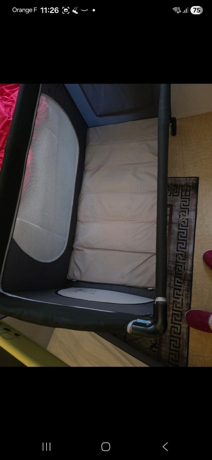 Lit parapluie - photo numéro 2