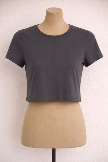 T-shirt gris foncé taille XS 