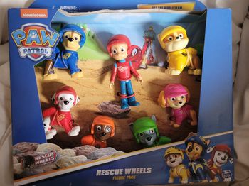 Pack de 7 figurines pat patrouille NEUF