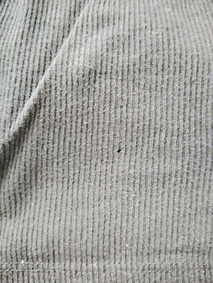 Haut noir - photo numéro 5