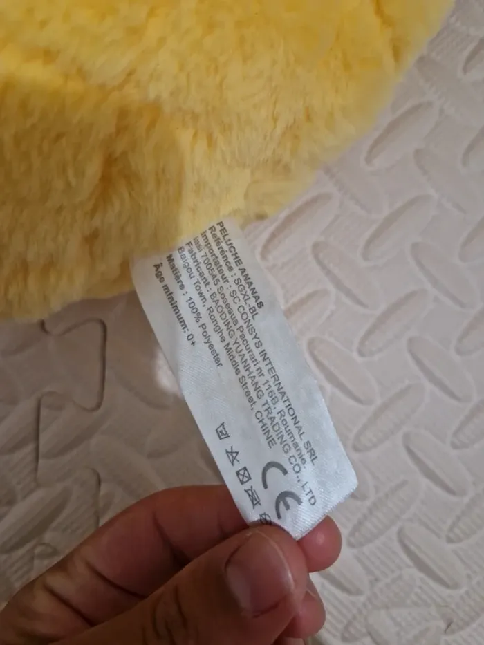 Peluche Ananas jaune vert état neuve - photo numéro 3
