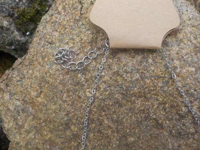 Collier fine chainette argentée avec coeur "Fashion Jewelry" - photo numéro 3