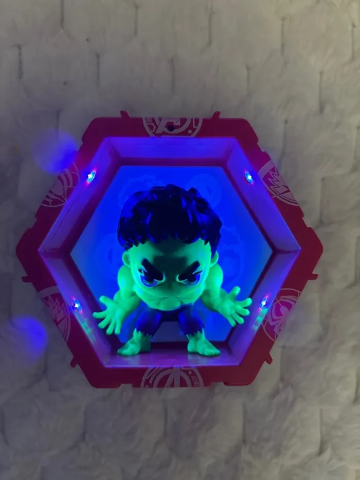 Veilleuse Hulk - photo numéro 2