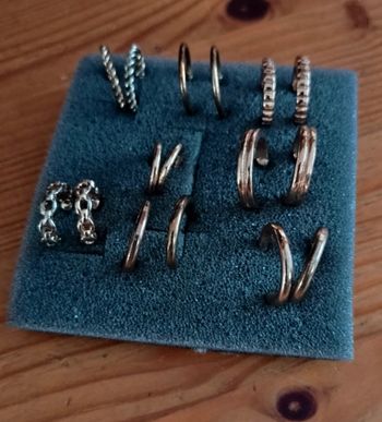 Lot de 8 paires de boucles d'oreilles