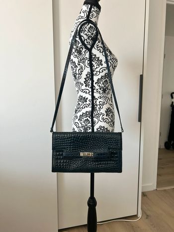 Joli sac à main effet croco vintage