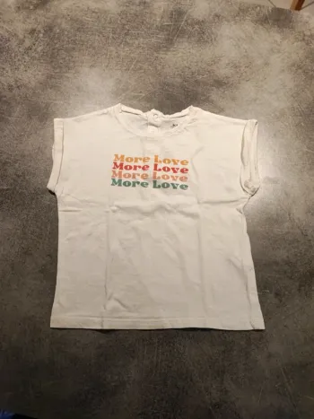 Tee shirt