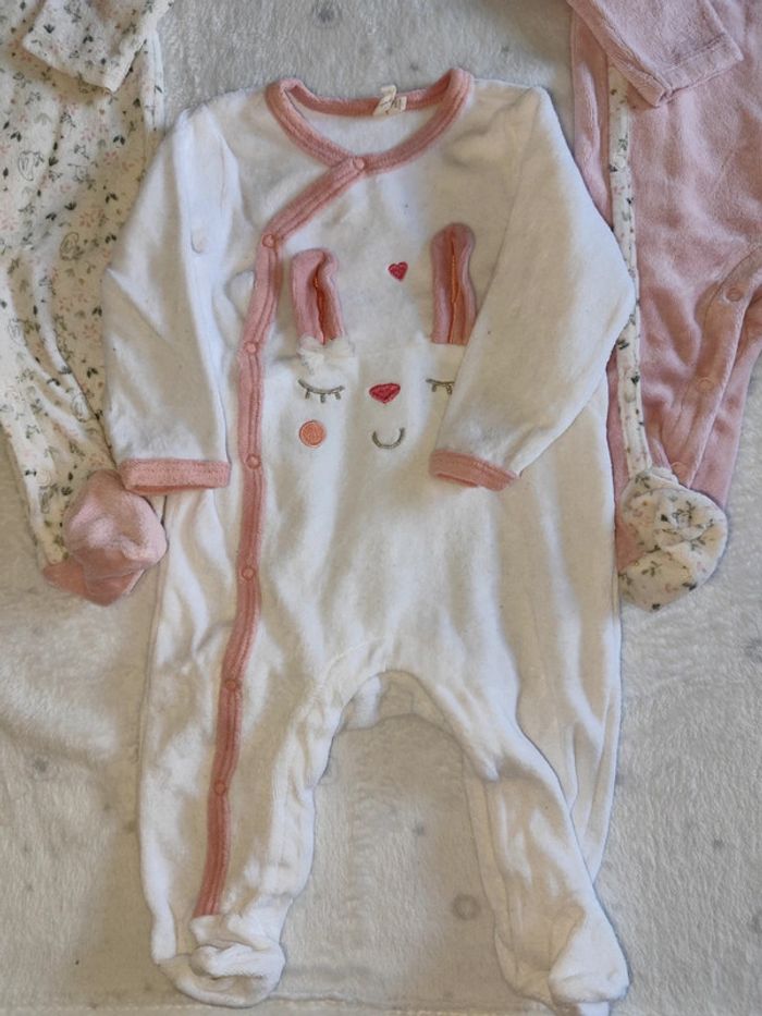 Lot pyjamas - photo numéro 4