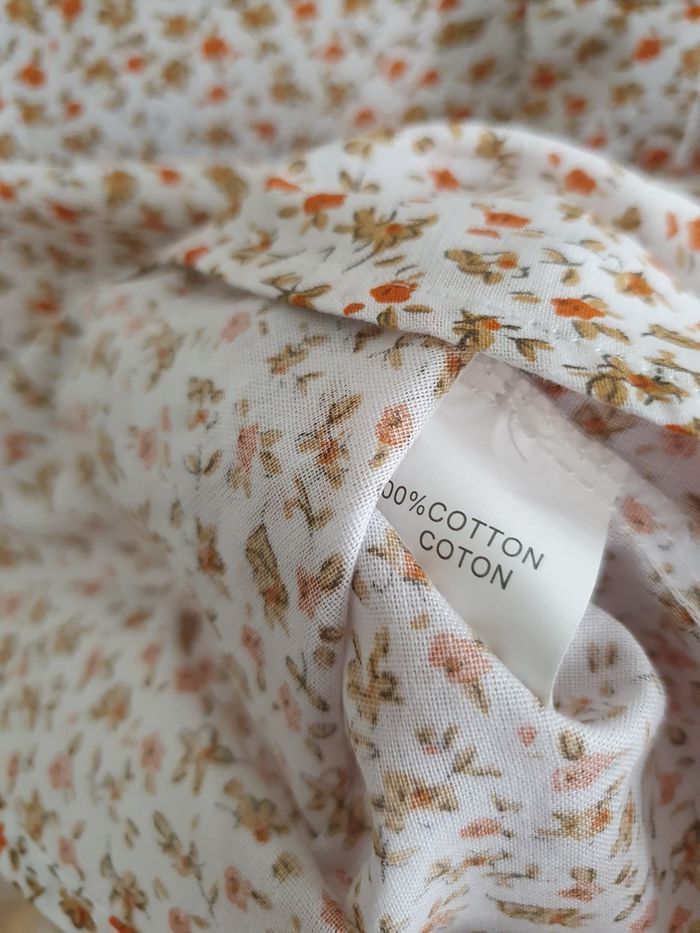 Chemise fleurie taille 6 ans - photo numéro 5