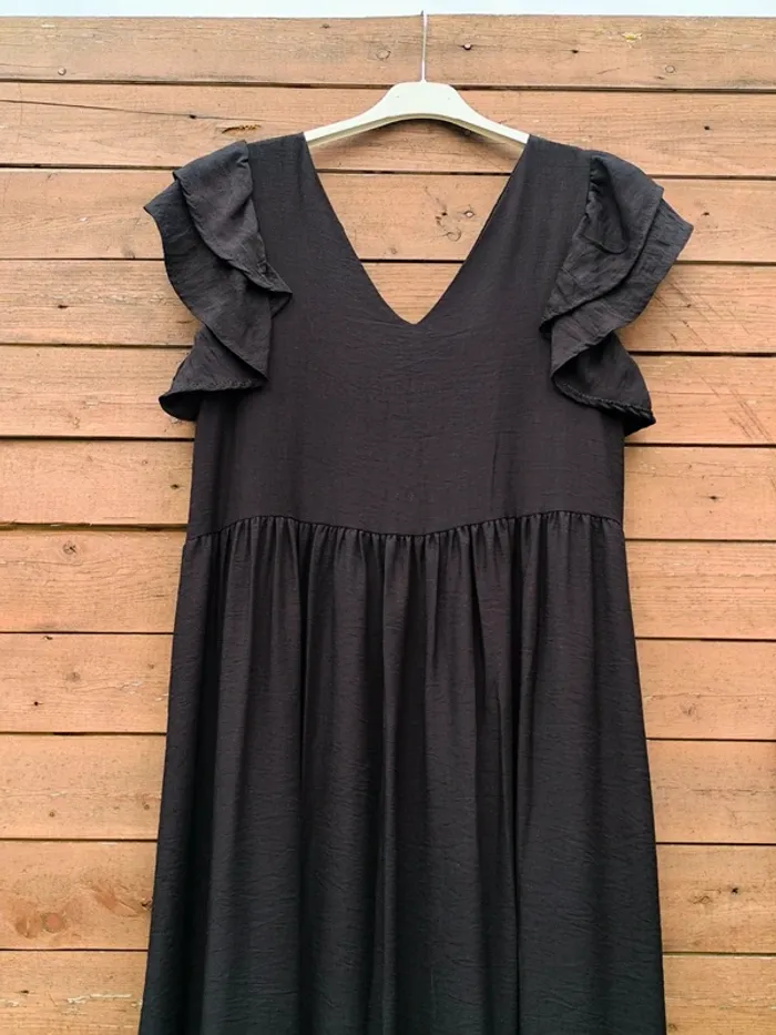 Robe longue bohême noire avec volants et dos boutonné TU 38 à 46 - photo numéro 5