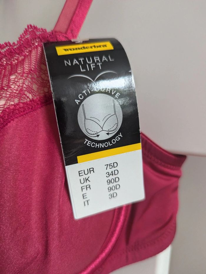 Soutien Gorge Wonderbra - photo numéro 3
