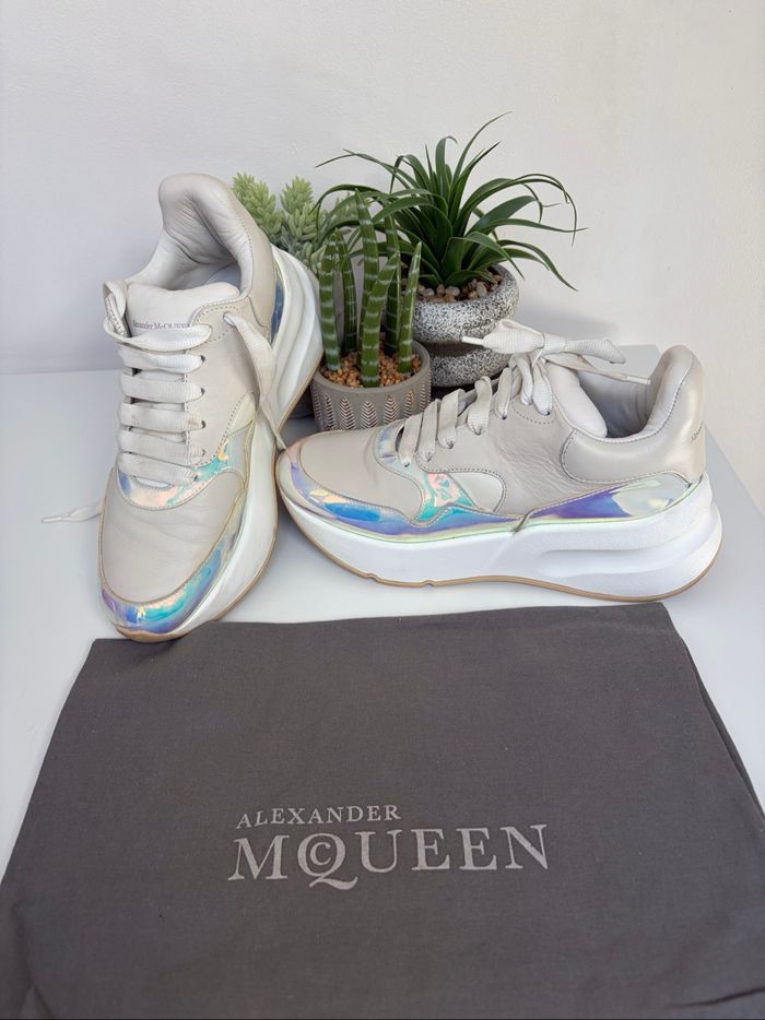 Baskets Alexander Mcqueen over size
