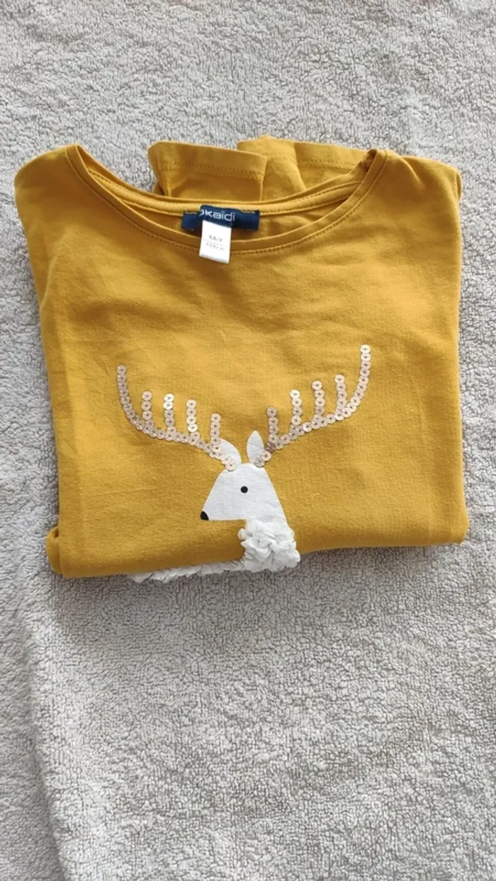 T-shirt manches longues jaune moutarde cerf okaidi 8 ans
