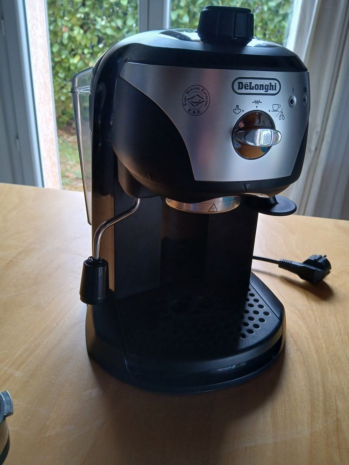 Cafetière Delonghi modèle EC221.B - photo numéro 6