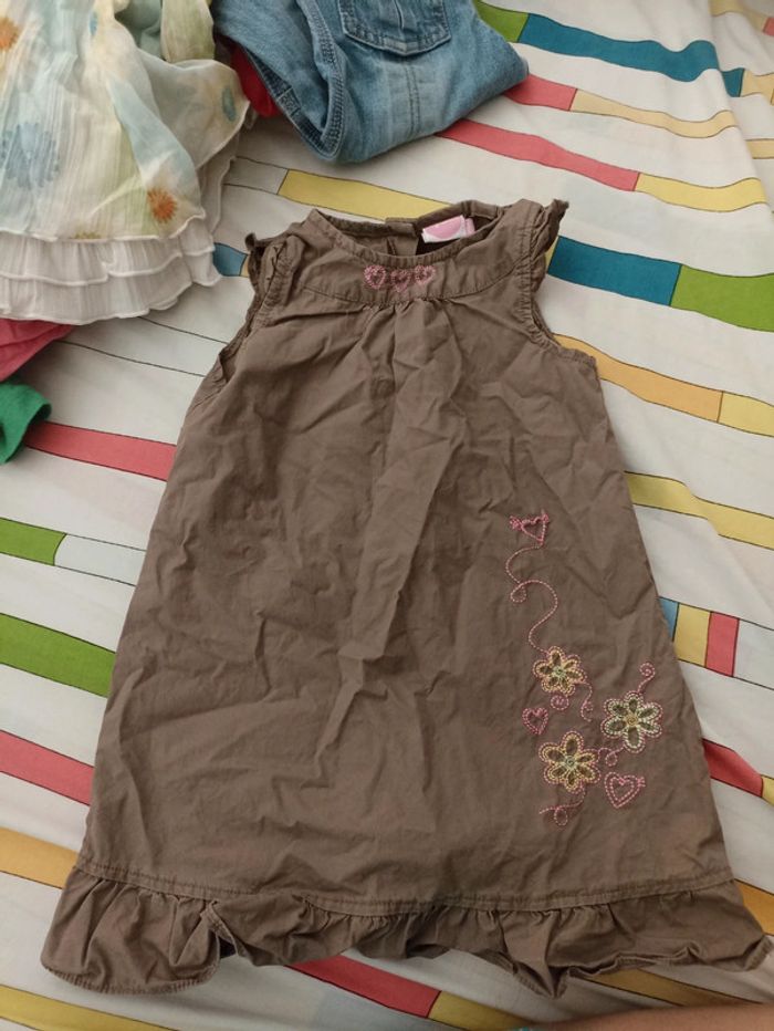 Lot vêtements filles 24 mois mi saison - photo numéro 10