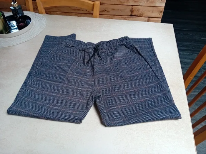Pantalon droit - photo numéro 2