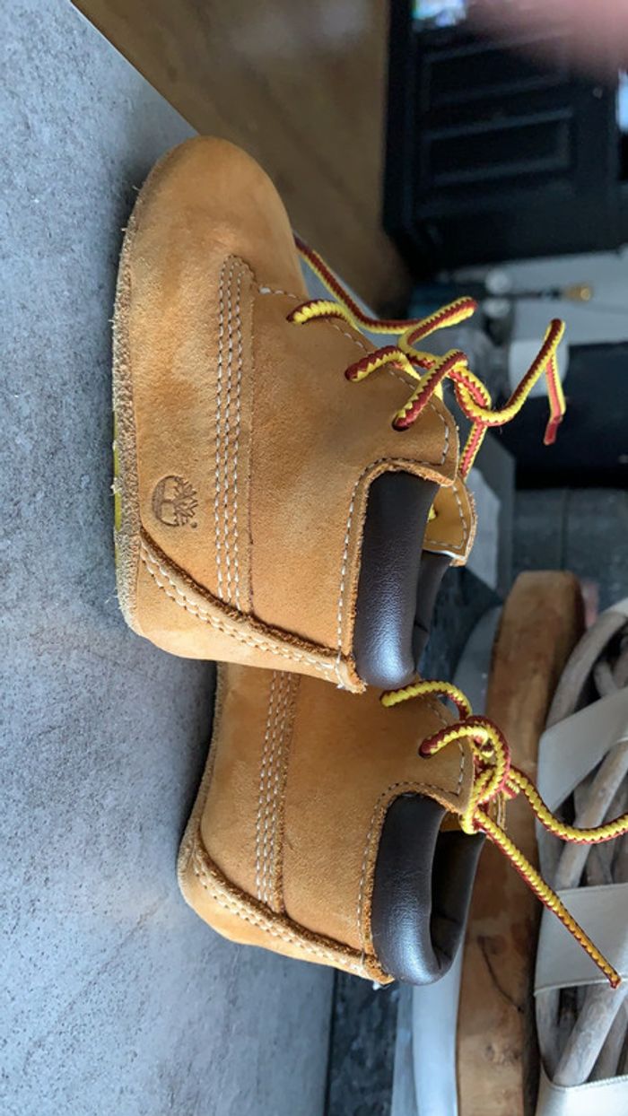 Chaussures Timberland taille 16 - photo numéro 4