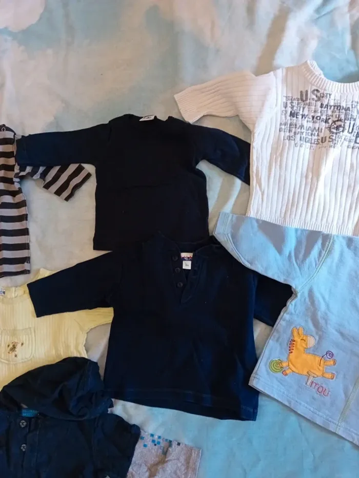Lot polos 6 mois - photo numéro 3