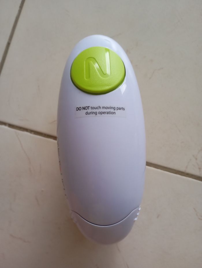 Ouvre boîte automatique one touch - photo numéro 2