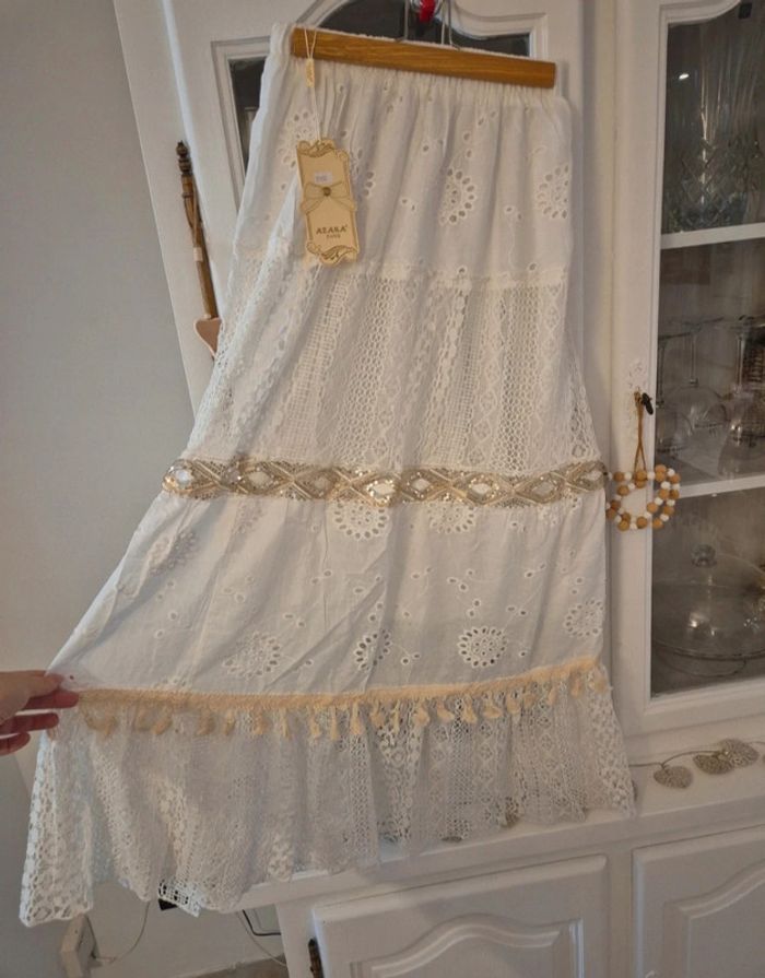 Ensemble bohème jupon et haut dentelle et broderies blanc et doré neuf T S/M - photo numéro 11