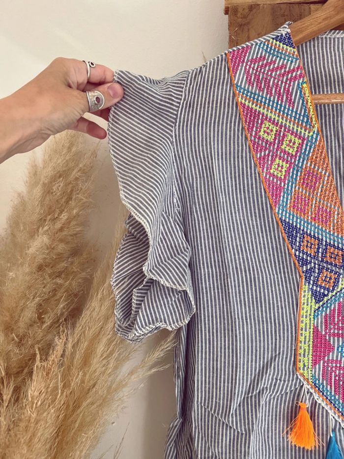 Tee-shirts femme à rayures et broderies et pompons multicolore neuf - photo numéro 3