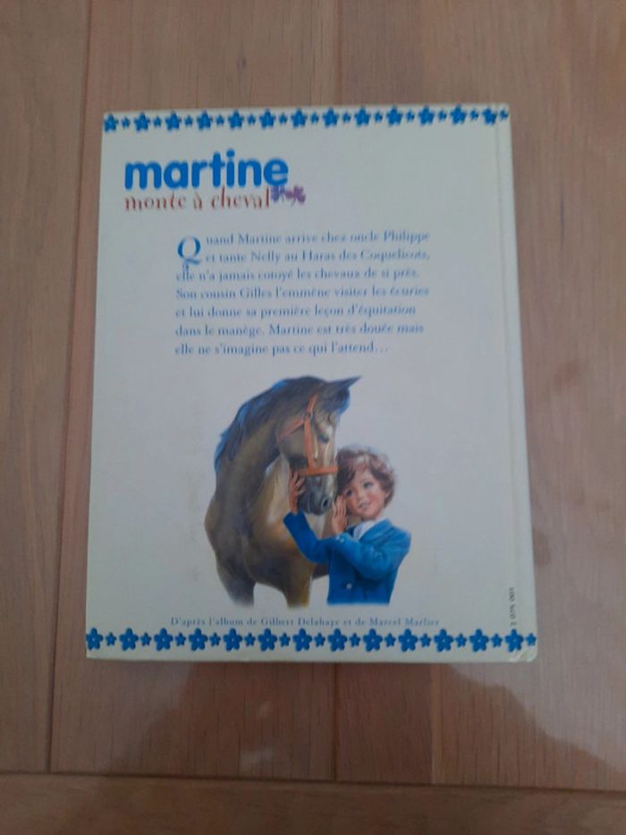 Livre Martine monte à cheval - photo numéro 2