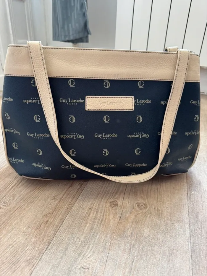 Sac à main vintage Guy Laroche noir et beige, logo monogramme, en très bon état