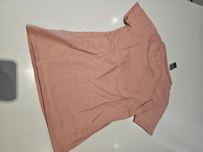 T-shirt 8/9 ans - photo numéro 2