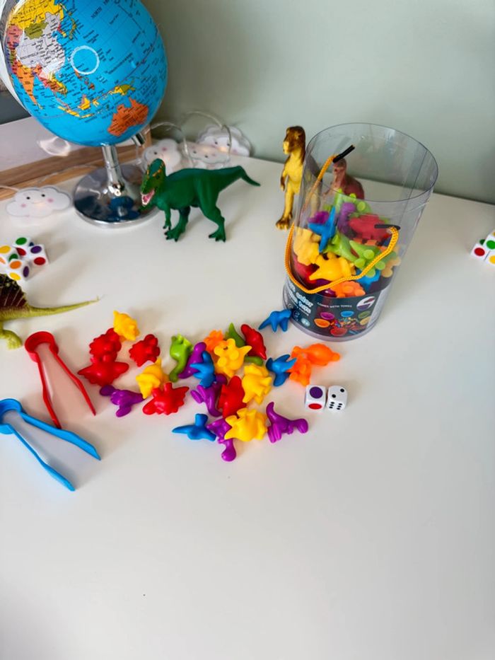 Figurines colorées les Dino à trier: Dénombrer, Compter, Couleurs,Motricité - photo numéro 19