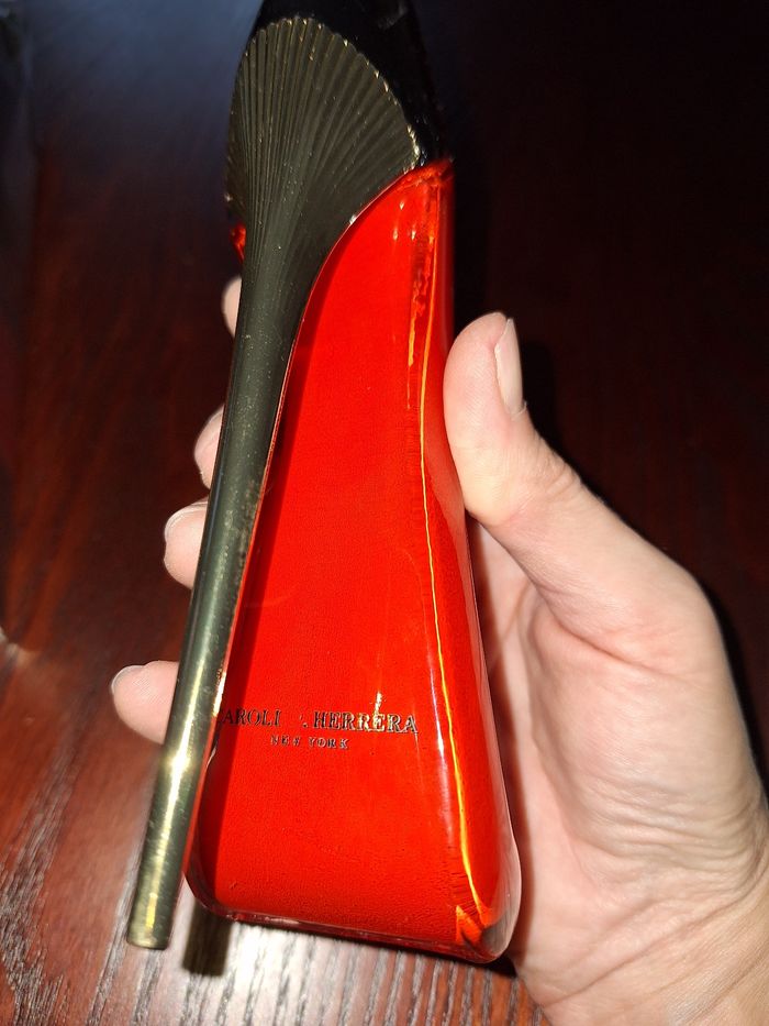 Parfum very good girl - photo numéro 3