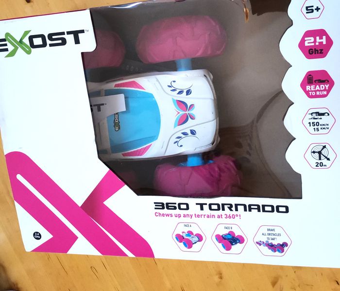 Voiture télécommande "Exost" - photo numéro 3