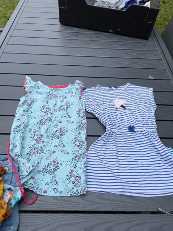 Robe et combi short 4 ans