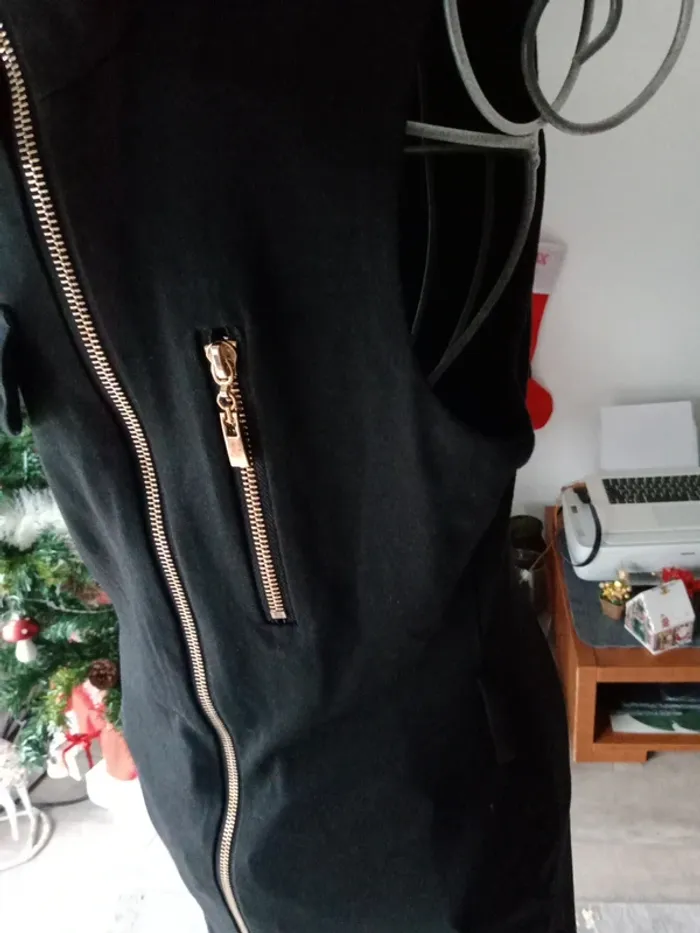 Robe noir sans manches - photo numéro 3