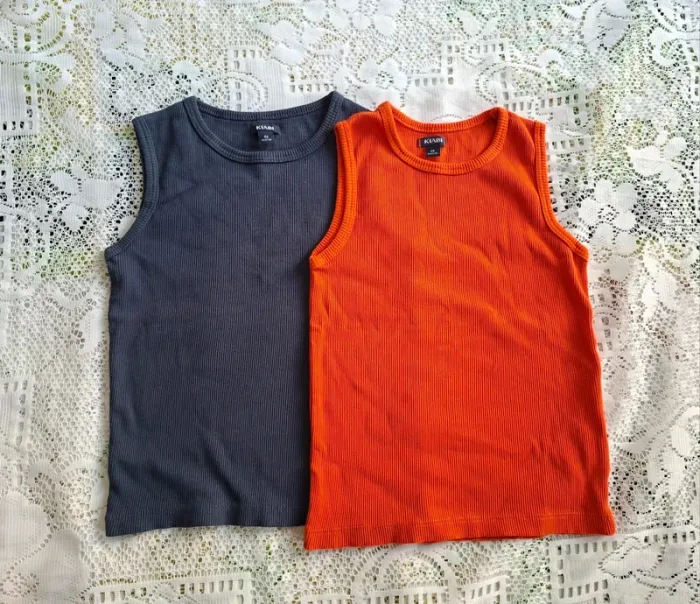 Lot de 2 débardeurs enfant - Kiabi  - neufs - 4 ans -Orange et bleu marine