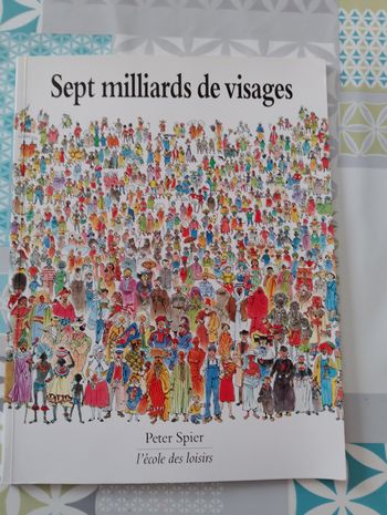 Livre enfant : 7 milliards de visages