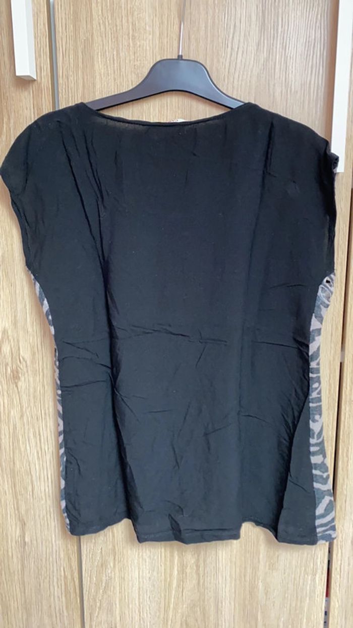 T shirt - photo numéro 3