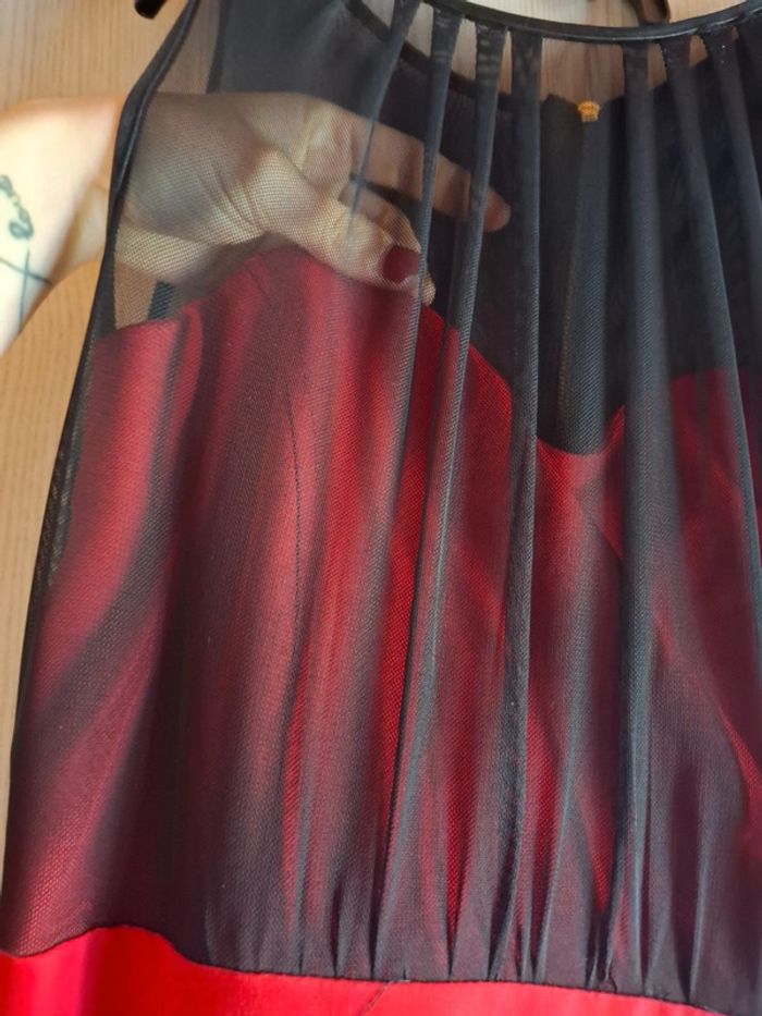 Robe courte rouge courte manche - photo numéro 2