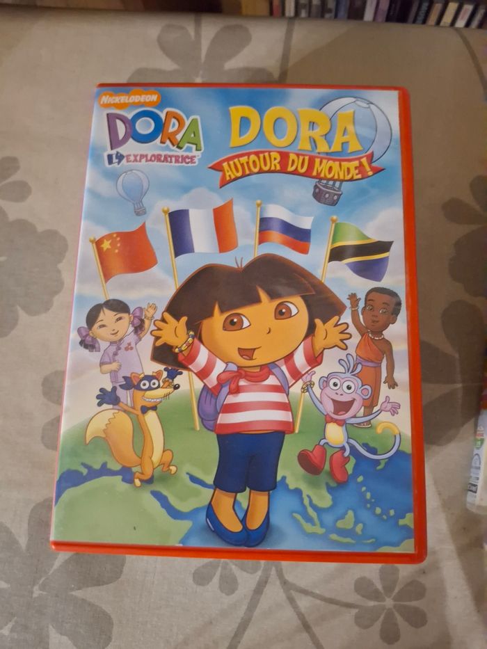 Lot de DVD divers enfants - photo numéro 7