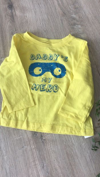 TEE shirt longues manches 9 mois