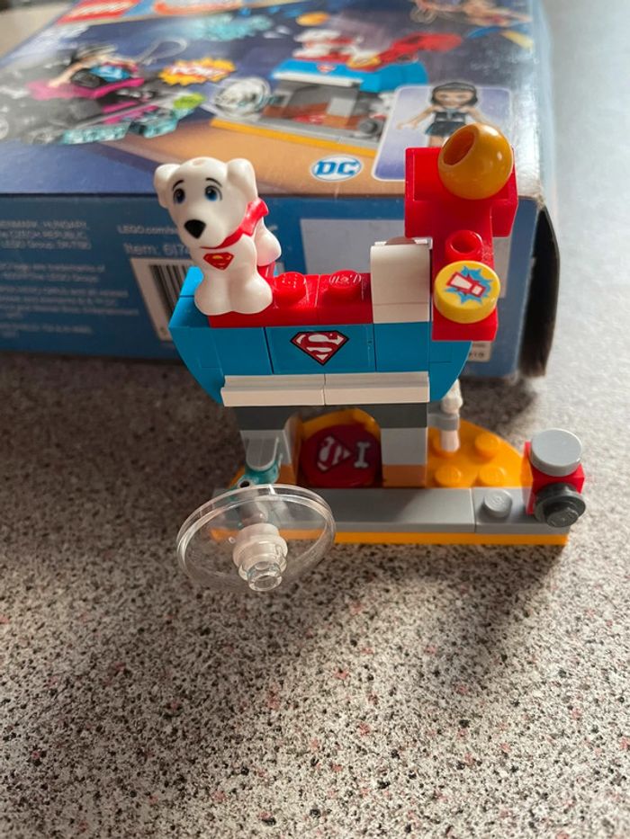 Boîte lego 41233 DC Super Hero Girls Le tank de Lashina - photo numéro 6