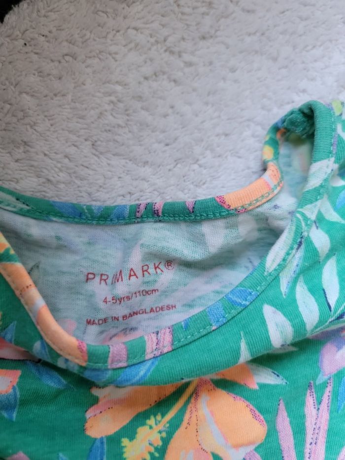 Lot de 1 robes et un gilet - photo numéro 4