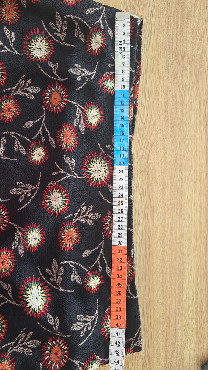 Jupe taille 42 - photo numéro 3