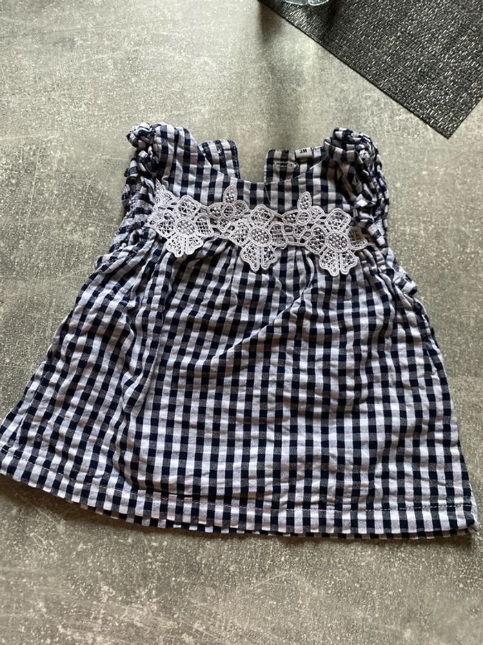 Robe 3 mois - photo numéro 2