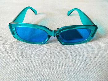 Lunettes de soleil bleu rectangulaires unisexe – UV400 catégorie 2