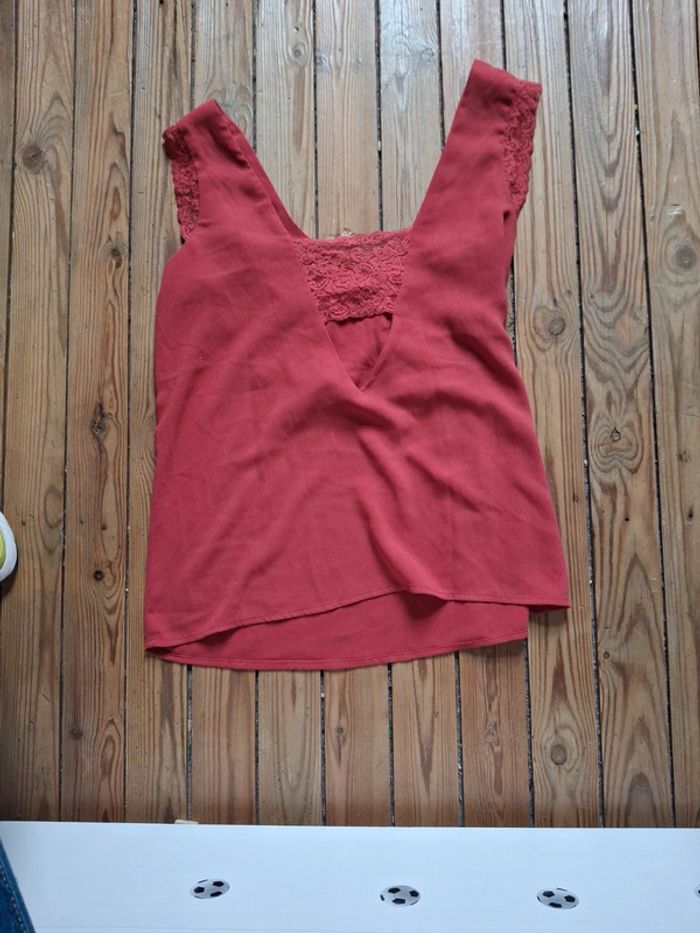 Haut taille m - photo numéro 3