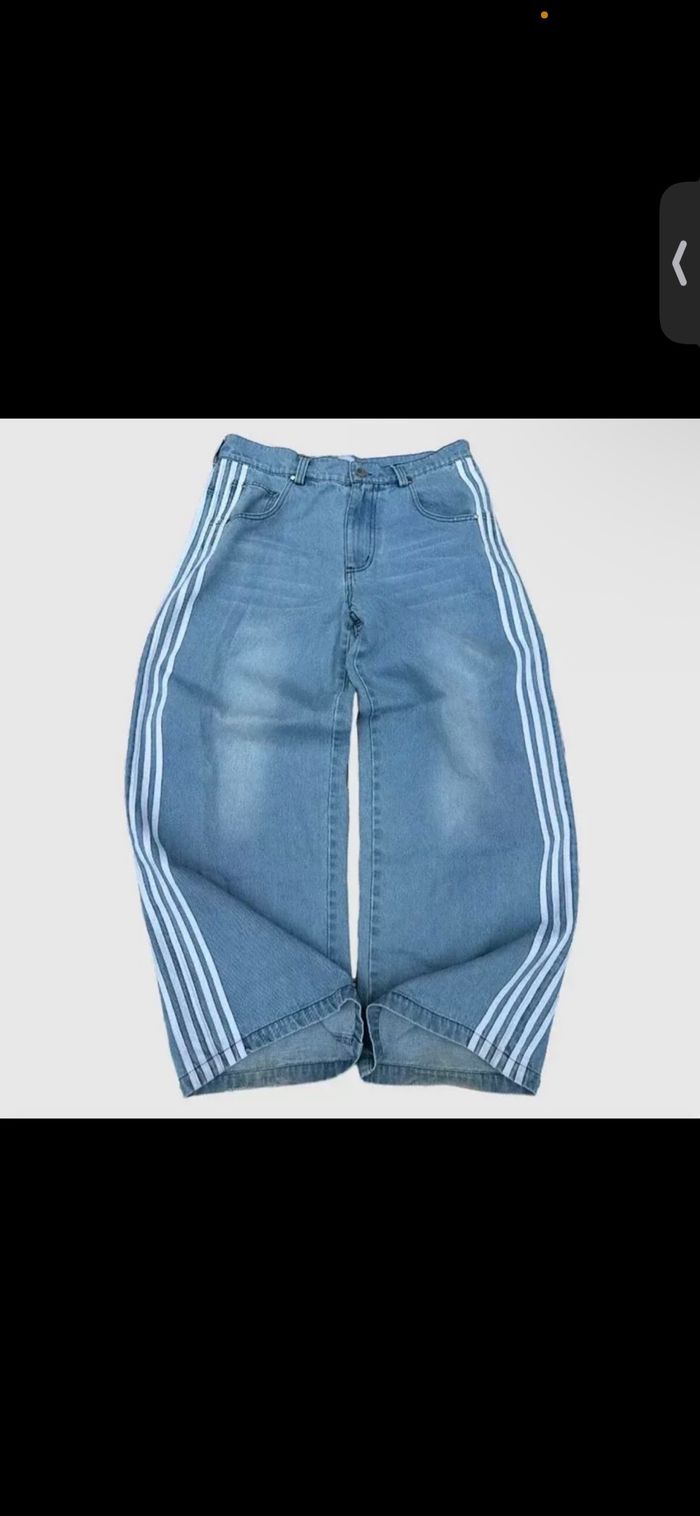 Baggy Y2K