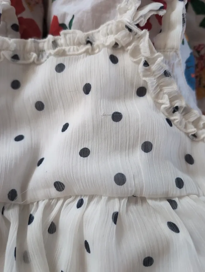 Robe à volant Benetton 2 ans - photo numéro 5