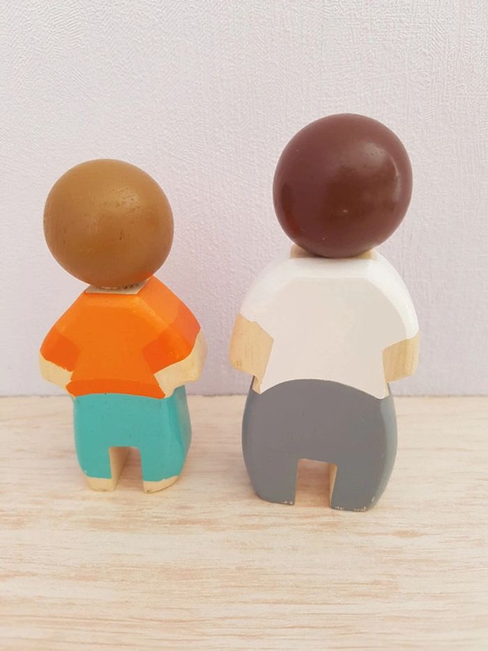 2 figurines en bois Tender leaf toys - photo numéro 4
