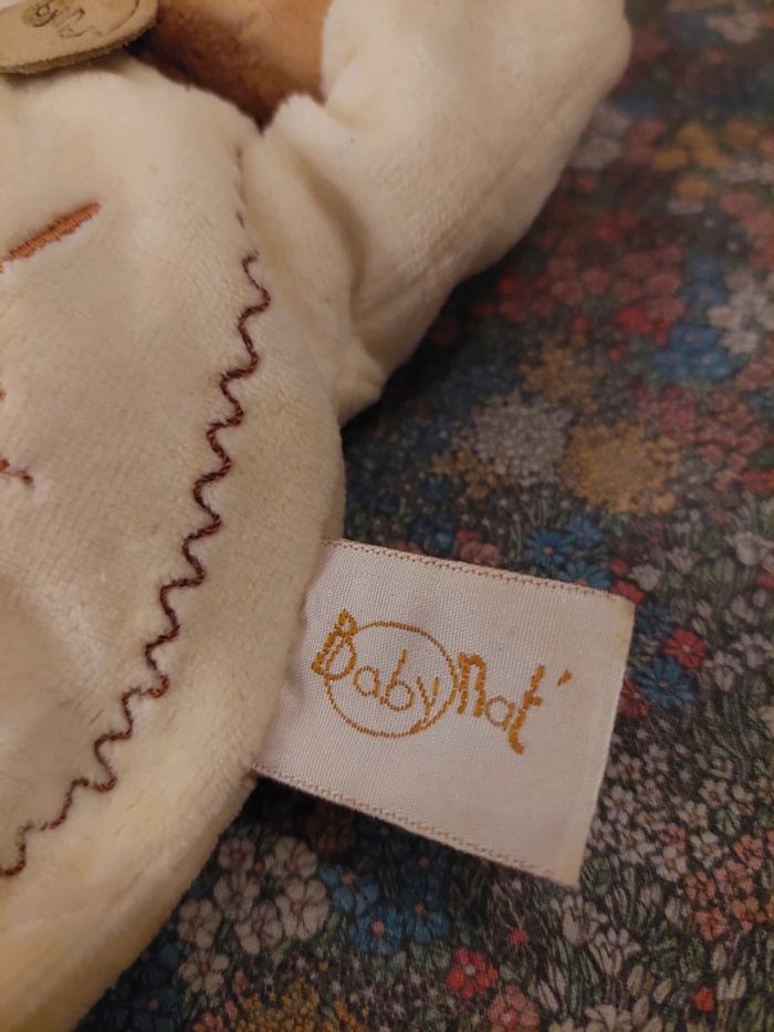 Baby Nat' - doudou de porte ours Chut bébé dort - photo numéro 4